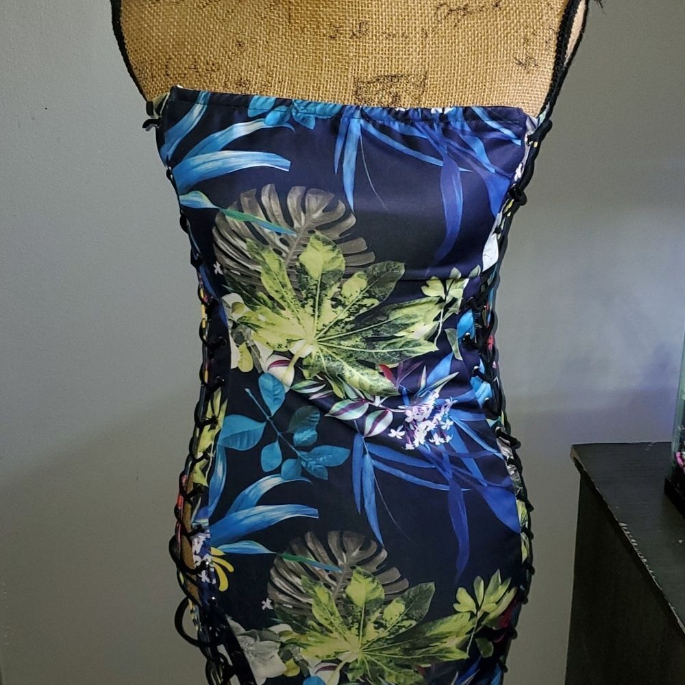 Shoestring dress 
